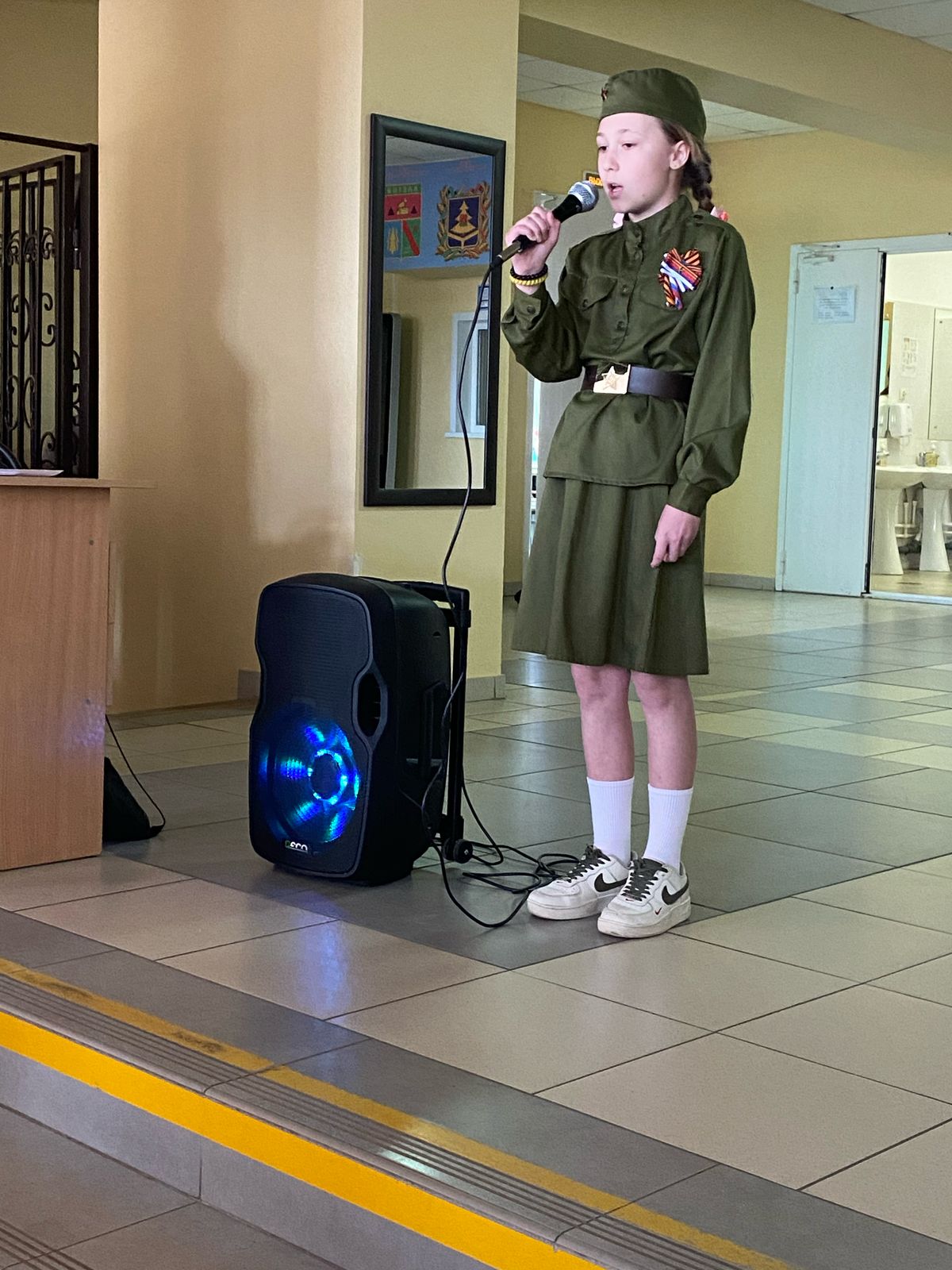 Открытый микрофон.